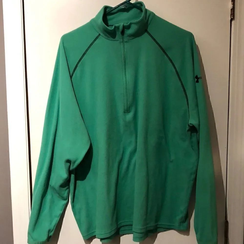 Under Armour lightweight fleece 